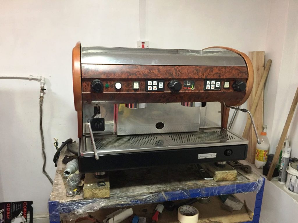 Commercial CMA Lisa 2Group Fully Auto Coffee Machine (Briarwood)